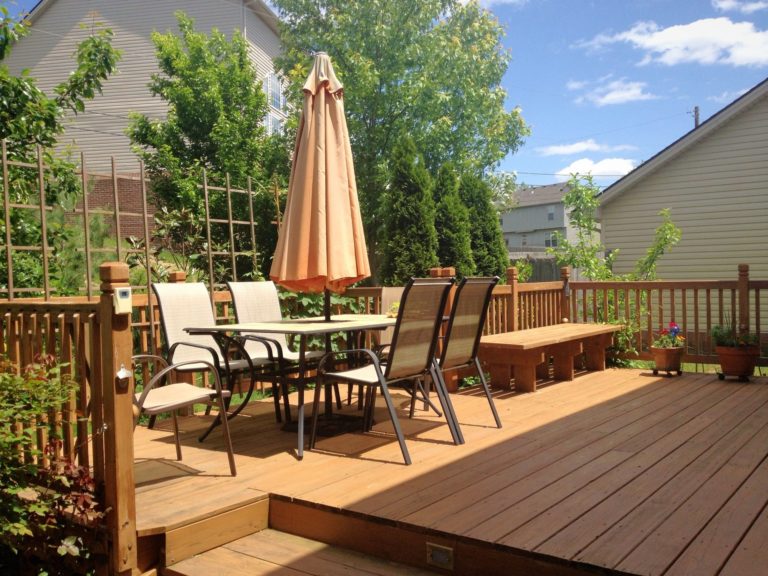 How to Seal Your Wood Deck
